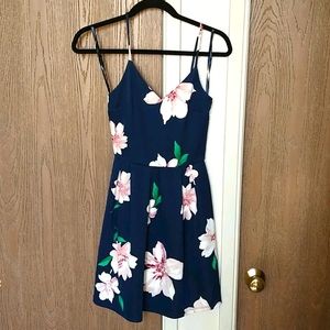 Juniors Navy Floral Dress sleeveless, size S